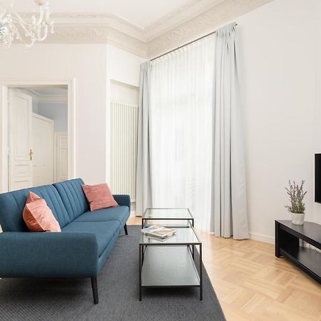 Marszalkowska 58 - Classy Two Bedroom Apartment With Balcony By Noclegi Renters 바르샤바 외부 사진